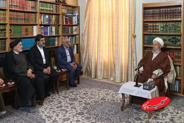 دیدار رئیس دفتر پزشکیان با آیت الله جوادی آملی و آیت الله مکارم شیرازی+ تصاویر