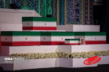 پایان مراسم ادای احترام هیئتهای خارجی به رهبر شهید