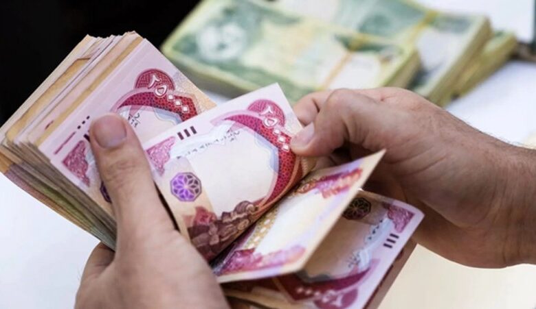 اولین روز فروش ارز اربعین؛ متقاضیان دست خالی ماندند