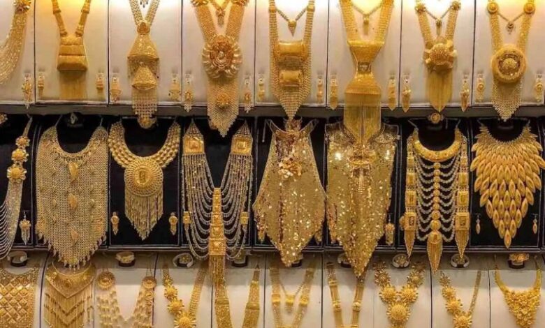 پیشبینی قیمت طلا فردا / آیا «پناهگاه امن» سرمایهها، قیمتها را در روز آتی به اوج جدیدی میرساند؟