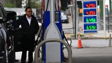 سیاستهای جنگطلبانه ترامپ بنزین را در آمریکا دوباره ۴ دلار کرد
