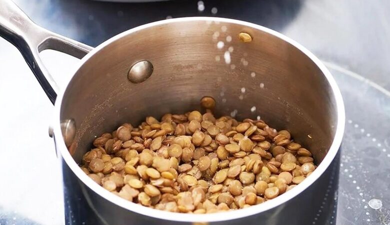 عدس دیرپز را چگونه بپزیم؟ نحوه پخت عدس دیرپز