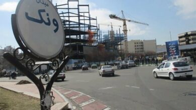رونمایی از دیوارنگاره در میدان ونک