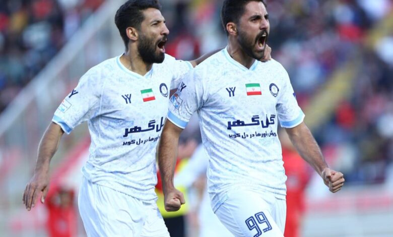 پوریا لطیفیفر