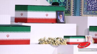 مراسم ادای احترام سران قوا و هیئت های رسمی کشورهای جهان بر پیکر رهبر شهید و خانواده شهید ایشان