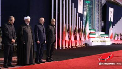 مراسم ادای احترام سران قوا و هیئت های رسمی کشورهای جهان بر پیکر رهبر شهید و خانواده شهید ایشان