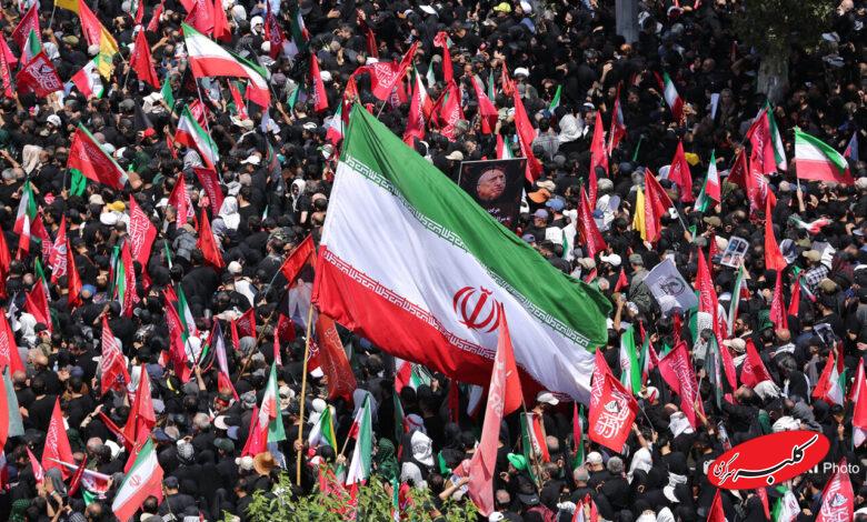 تشییع پیکر رهبر شهید در تهران