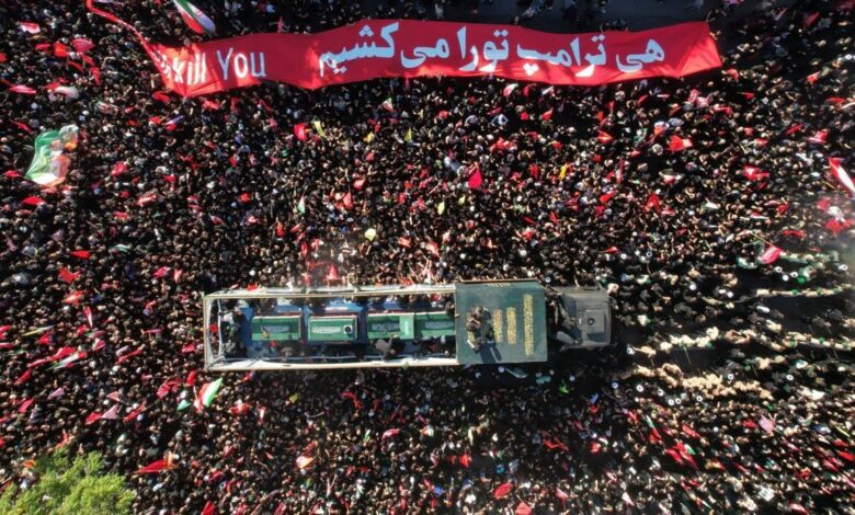تشییع رهبر شهید در مشهد