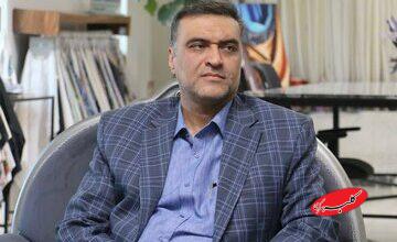 انتشار عکسی از چهره گریان سید حسن خمینی توسط روح الله جمعه ای/ توضیحاتی درباره حواشی حضور و ترک جایگاه توسط سید حسن خمینی