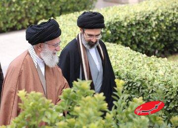 ناگفتههای آیت الله سید مجتبی خامنهای درباره رهبر شهید/ هنوز اجاقگازشان همان سهشعلهی قدیمی است که روی میز میگذارند!