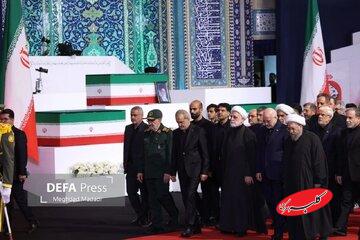 سخنگوی ستاد تشییع رهبر شهید: درهای مصلی تهران از ساعت ۶ صبح شنبه به روی مردم باز می شود