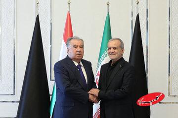 پزشکیان: ایران خانه دوم مردم تاجیکستان است/ امامعلی رحمان: روابط ایران و تاجیکستان باید گسترش پیدا کند