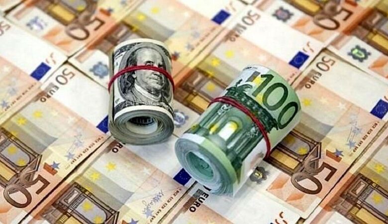 قیمت دلار و یورو امروز دوشنبه ۱۲ مردادماه