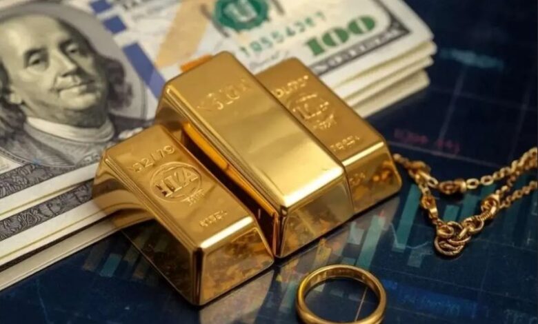 پیشبینی قیمت طلا و دلار فردا پنجشنبه ۵ شهریور ۱۴۰۵/ بازار در انتظار تعیین تکلیف دلار و اونس