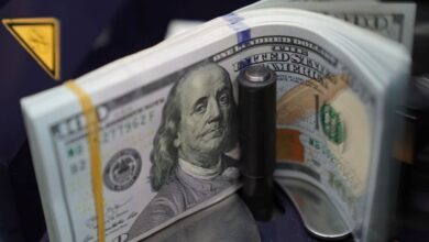 آرامش شکننده دلار و ین در انتظار آزمون جکسون هول