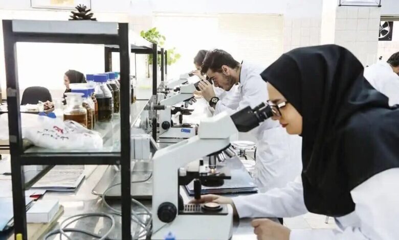 کارشناسان علوم آزمایشگاهی