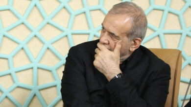 نشست پزشکیان با مراجع تقليد