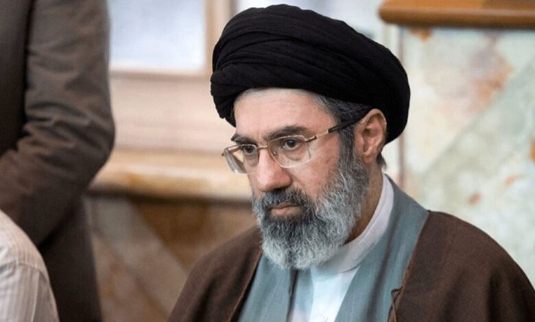 رهبر انقلاب دور جدید جنگ! سید مجتبی خامنه ای