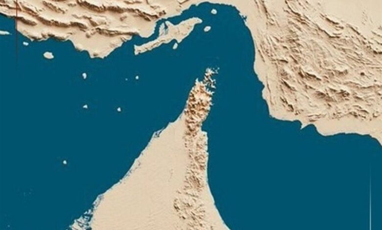2شناور آمریکایی و کشتیهای متخلف در تنگه هرمز مورد هدف قرار گرفتند