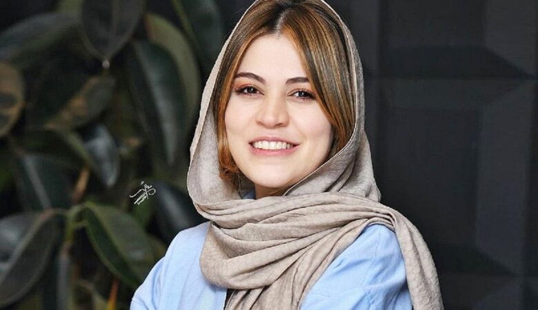 جنجال در آغوش گرفتن خانم و آقای بازیگر روی صحنه/ تقصیر پزشکیان هم هست+ عکس