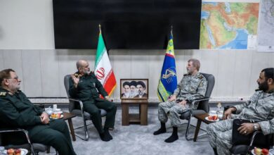 نشست مشترک فرماندهان ارتش و سپاه وحیدی و حاتمی